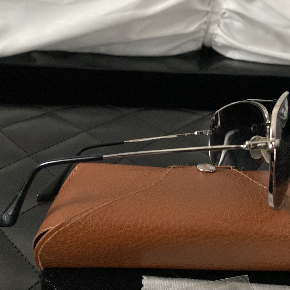Ray Ban sunglasses - Picture 2 of 3